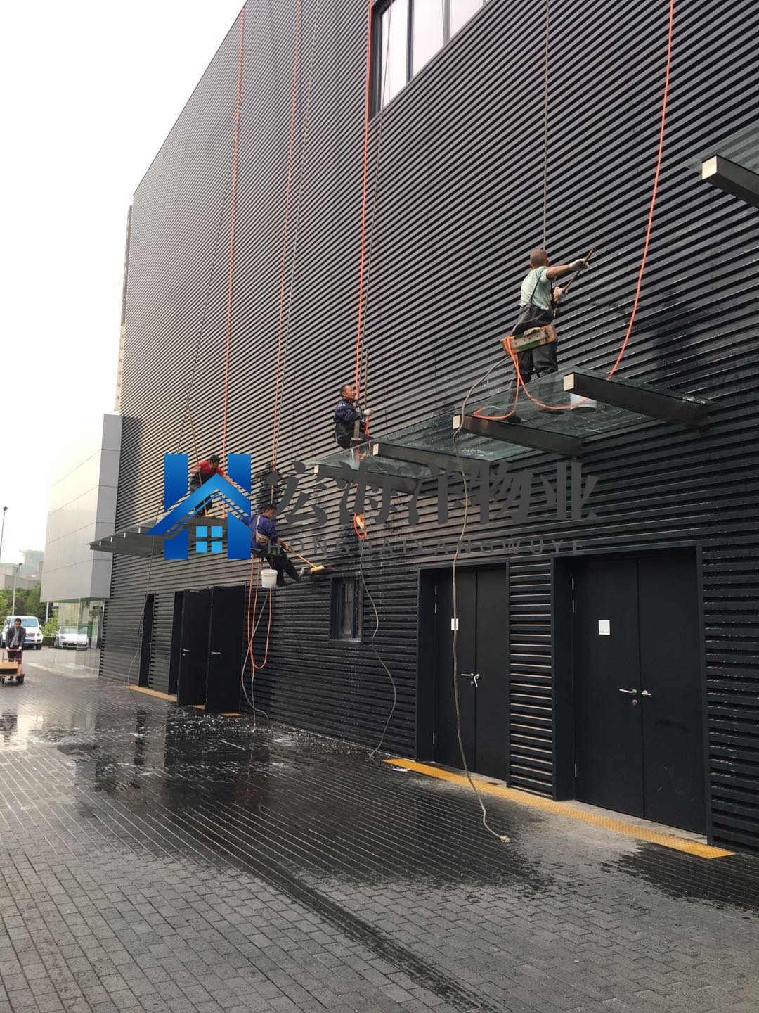外墙清洗的清洁剂分为哪几种