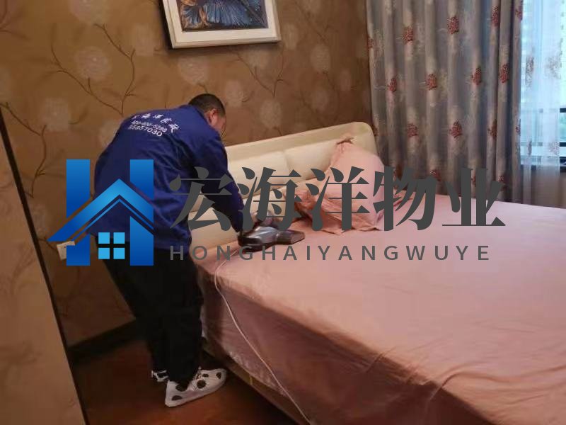 只需3步，你就可以清洁您的床垫了