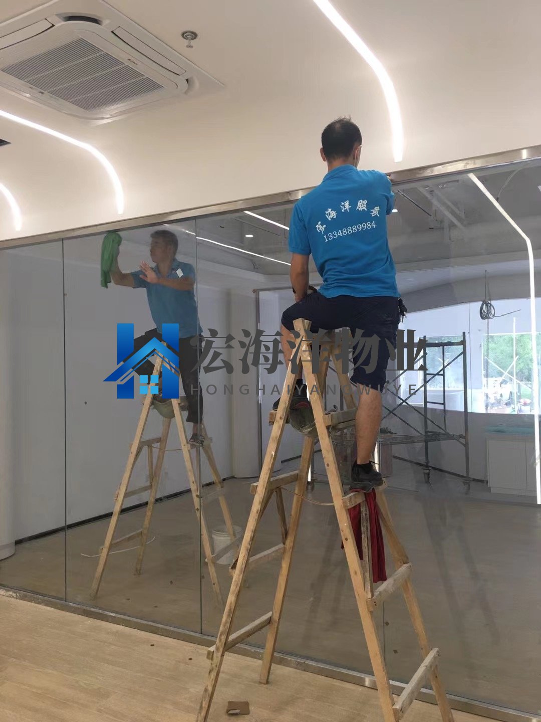 ?家庭清洁公司解析室内天花板保洁技巧